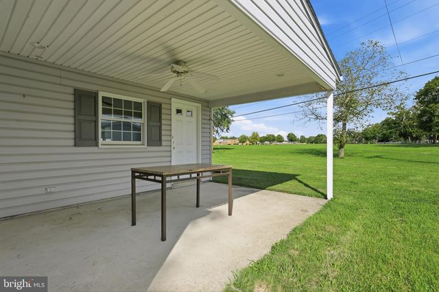 2 TIMOTHY LN, Levittown, PA 19054
