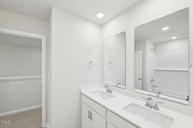 1232 Whitespire Way, Zebulon, NC 27597