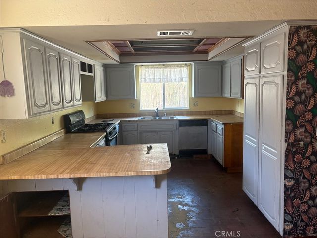 41927 Jennifer, Hemet, CA 92544