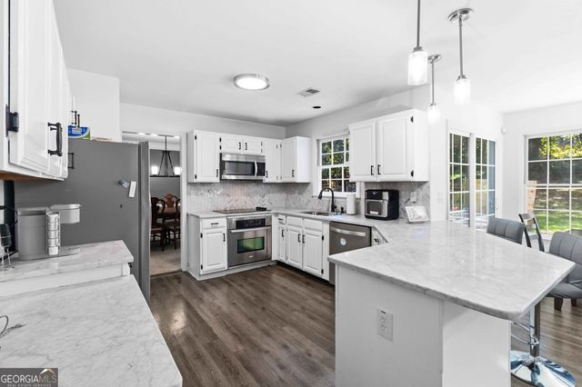 1180 Roseberry Court, Grayson, GA 30017