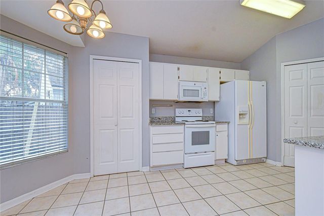 2512 GOTHAM WAY, Valrico, FL 33594