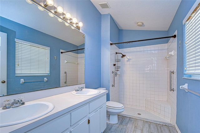 2512 GOTHAM WAY, Valrico, FL 33594