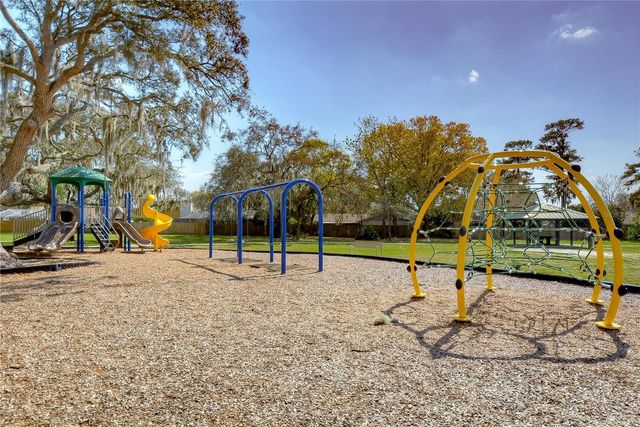 2512 GOTHAM WAY, Valrico, FL 33594