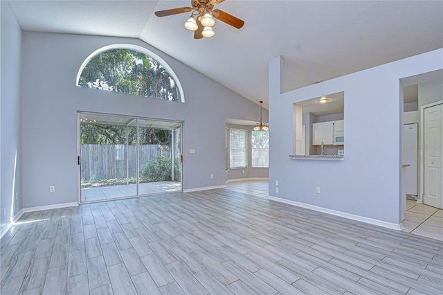 2512 GOTHAM WAY, Valrico, FL 33594