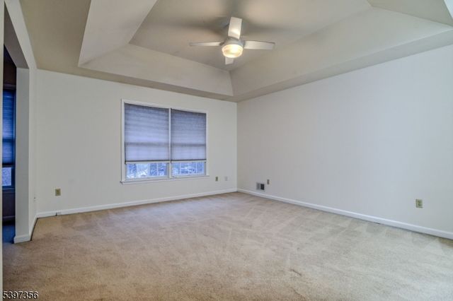 59 La Costa Dr, Clinton Twp., NJ 08801