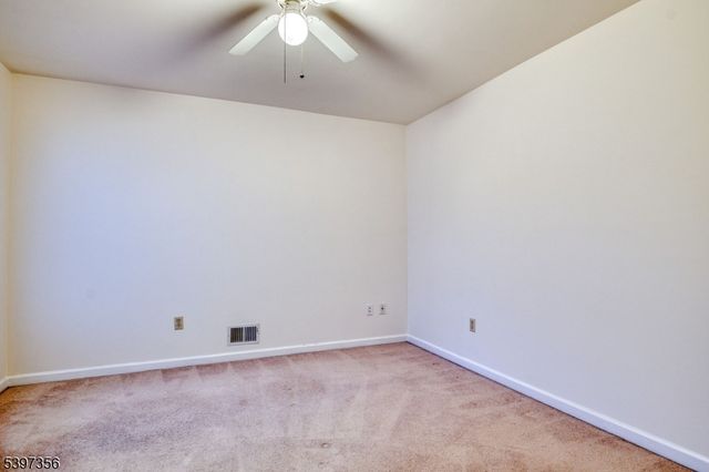 59 La Costa Dr, Clinton Twp., NJ 08801