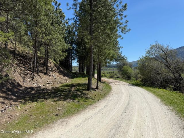 12948 S Highway 3, Cataldo, ID 83810