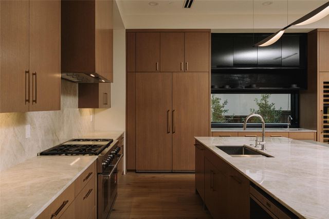 13236 Hughes Lane, Dallas, TX 75240