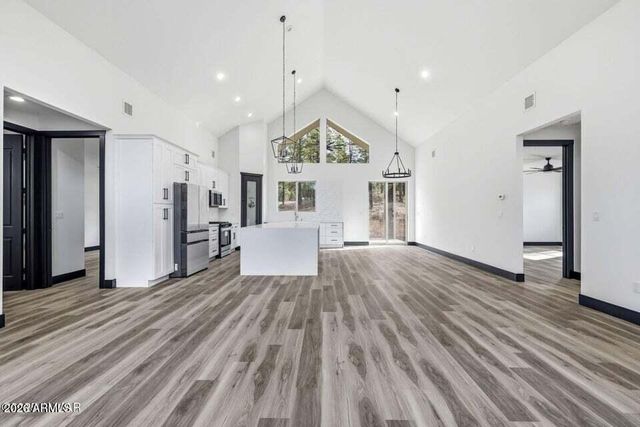 2381 W BENCH Road, Show Low, AZ 85901