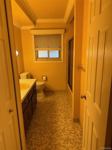 3069 Wolverine Drive, Troy, MI 48083