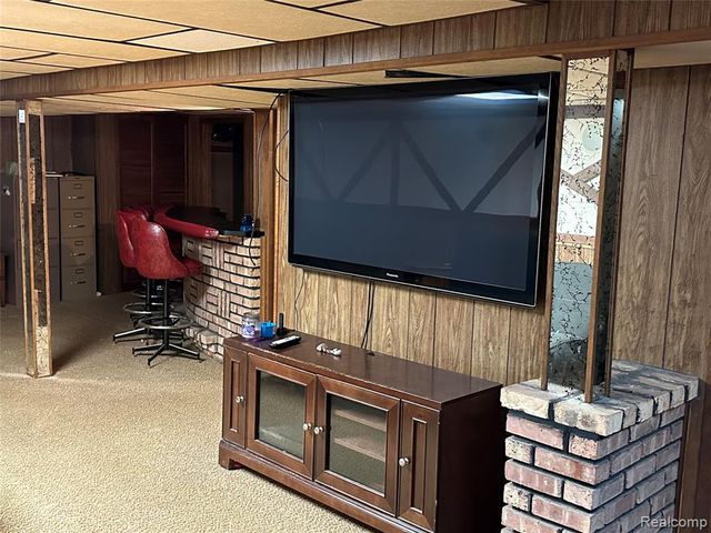 3069 Wolverine Drive, Troy, MI 48083