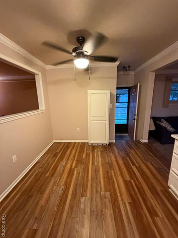 3069 Wolverine Drive, Troy, MI 48083