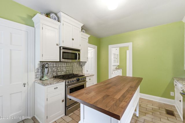 1226 Summit Ave, Louisville, KY 40204