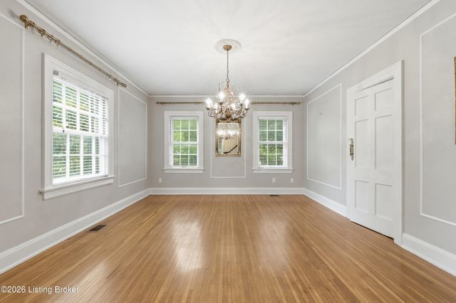1226 Summit Ave, Louisville, KY 40204