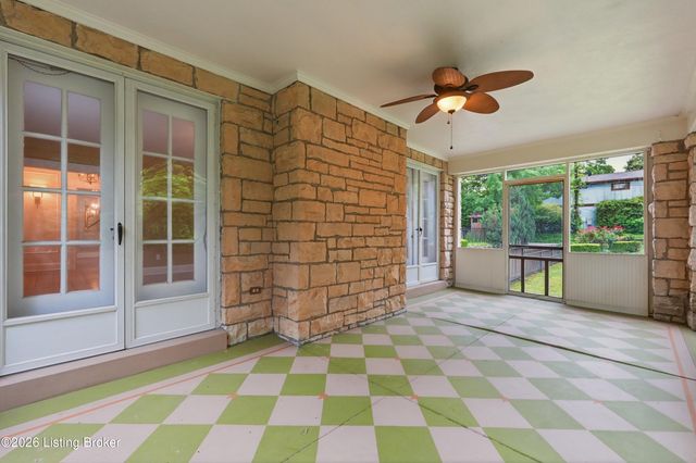 1226 Summit Ave, Louisville, KY 40204