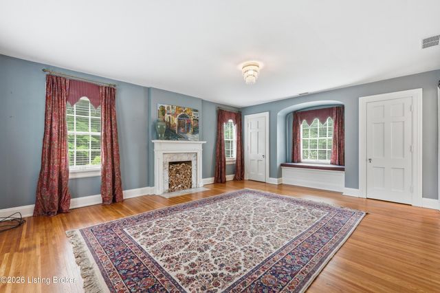 1226 Summit Ave, Louisville, KY 40204