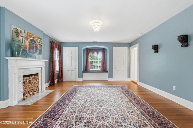 1226 Summit Ave, Louisville, KY 40204