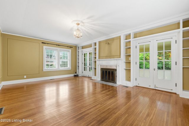 1226 Summit Ave, Louisville, KY 40204
