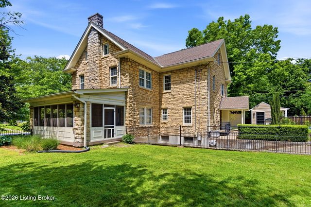 1226 Summit Ave, Louisville, KY 40204