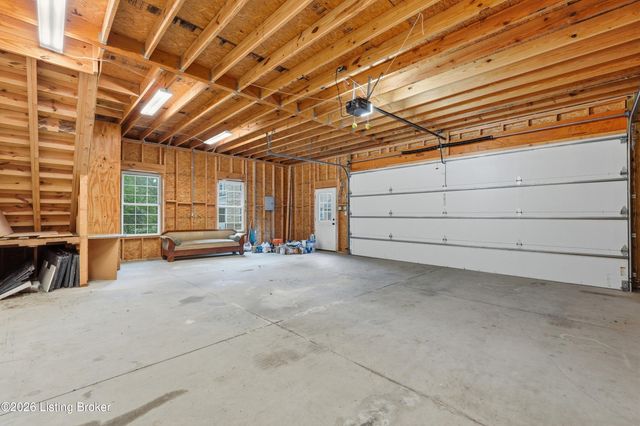 1226 Summit Ave, Louisville, KY 40204