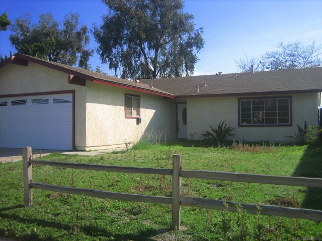 13153 Avenida Grande, San Diego, CA 92129