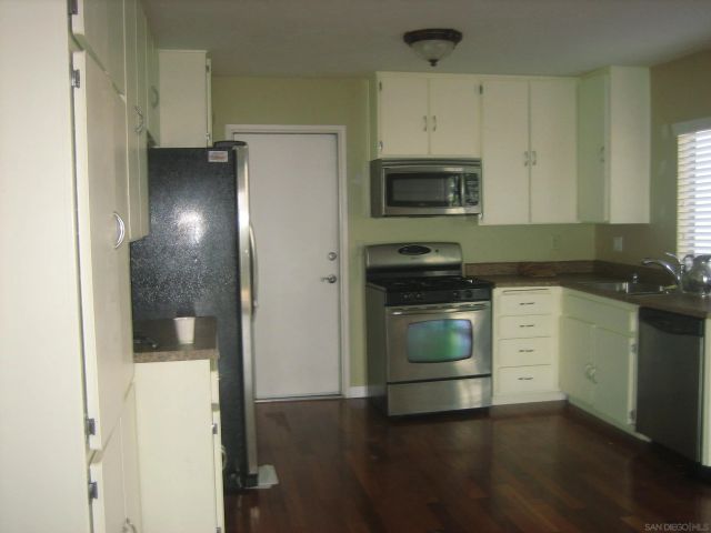 13153 Avenida Grande, San Diego, CA 92129