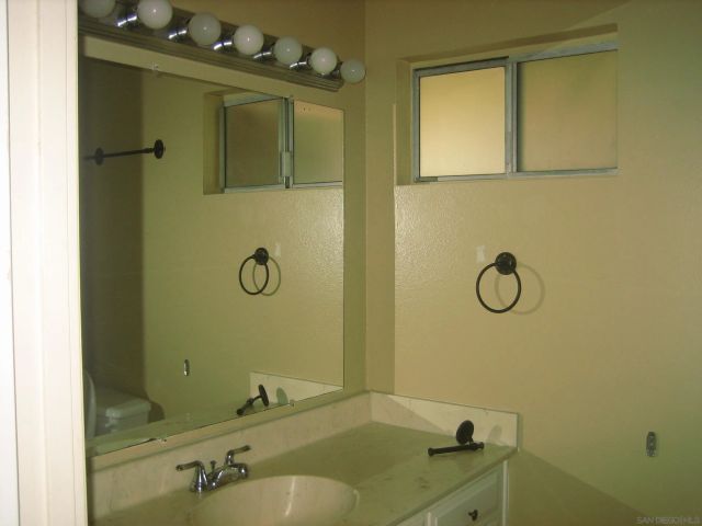 13153 Avenida Grande, San Diego, CA 92129