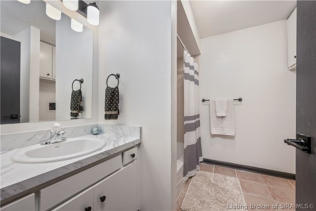 1417 Slate Run Road 54, New Albany, IN 47150