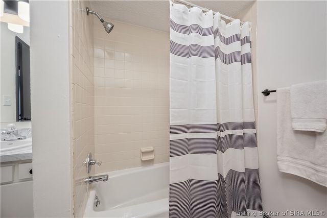 1417 Slate Run Road 54, New Albany, IN 47150