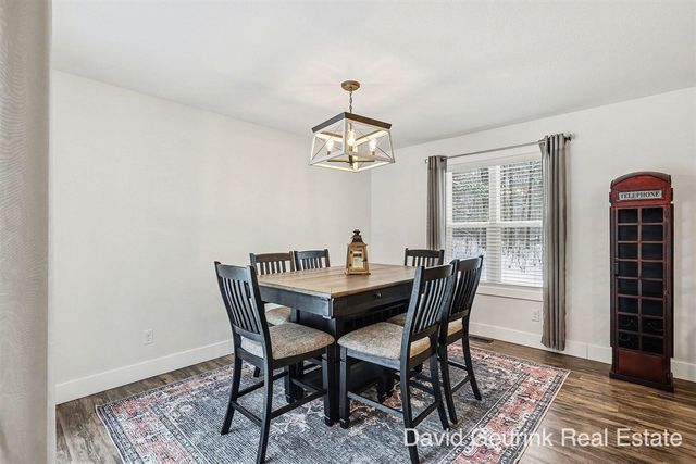 2779 E Holton Whitehall Road, Twin Lake, MI 49457