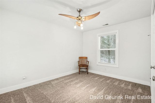 2779 E Holton Whitehall Road, Twin Lake, MI 49457