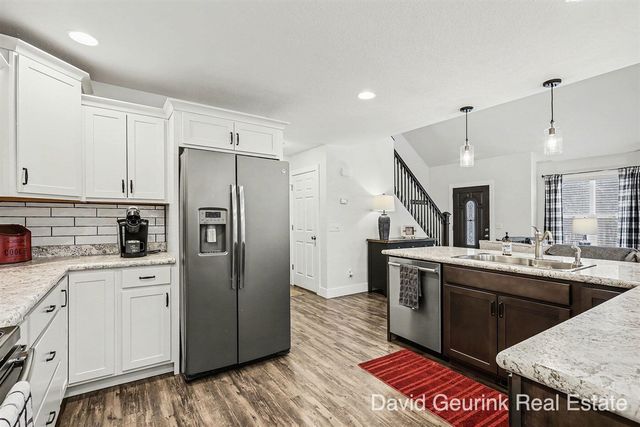 2779 E Holton Whitehall Road, Twin Lake, MI 49457