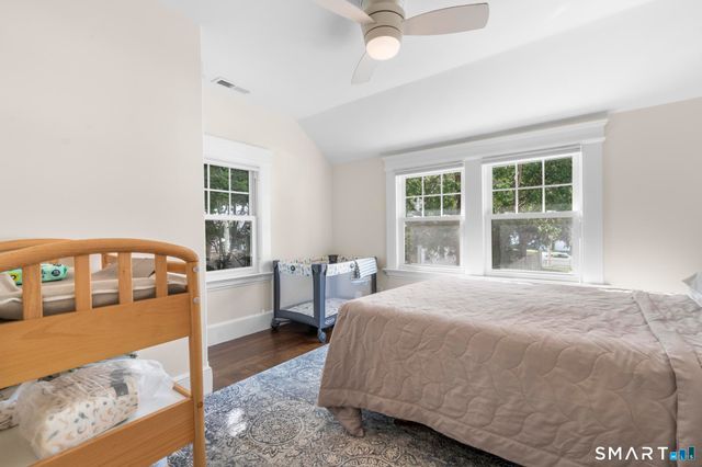 20 Bradley Avenue, Branford, CT 06405
