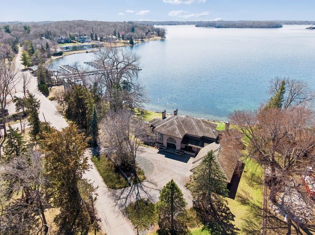 5360 Howards Point Road, Excelsior, MN 55331