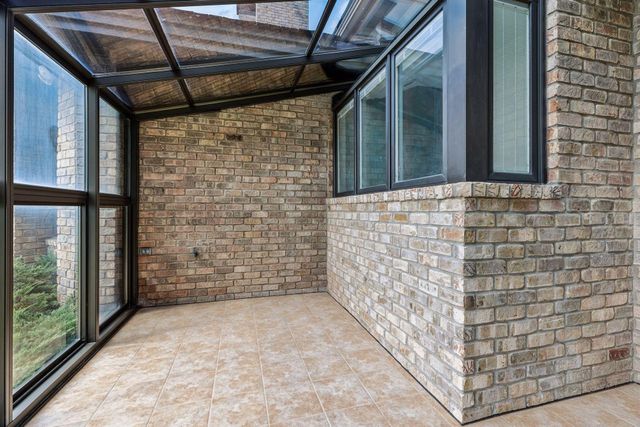 5360 Howards Point Road, Excelsior, MN 55331