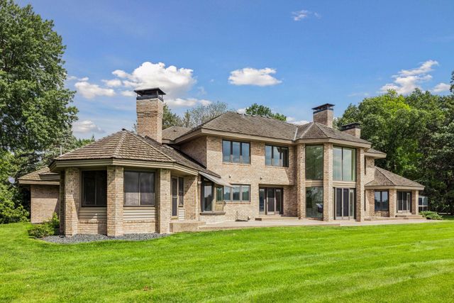5360 Howards Point Road, Excelsior, MN 55331