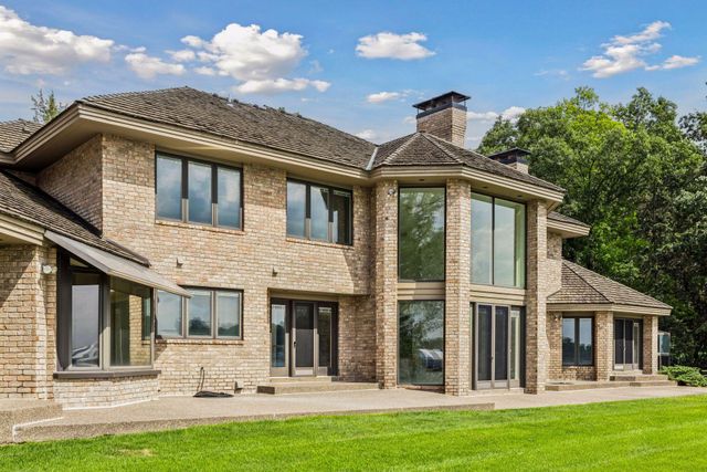 5360 Howards Point Road, Excelsior, MN 55331