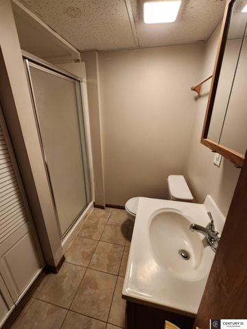 2509 Van Buren Street, Bellevue, NE 68005