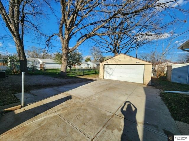 2509 Van Buren Street, Bellevue, NE 68005