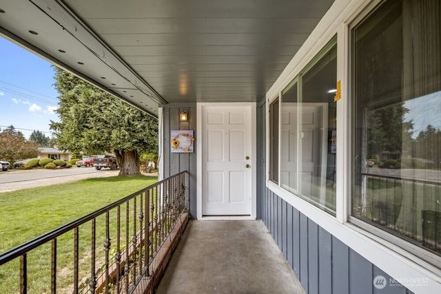2406 NE 24th Street, Renton, WA 98056