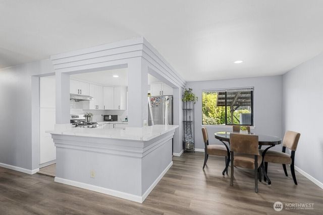 2406 NE 24th Street, Renton, WA 98056