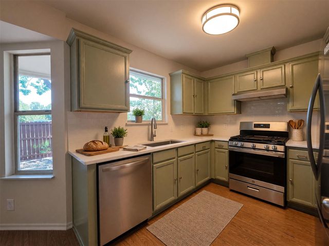 11602 Maybach DR, Del Valle, TX 78617