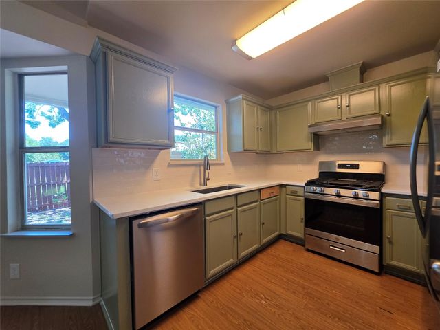 11602 Maybach DR, Del Valle, TX 78617
