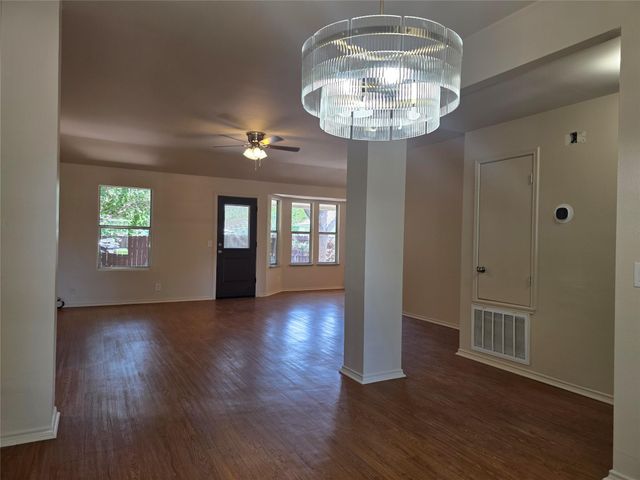 11602 Maybach DR, Del Valle, TX 78617