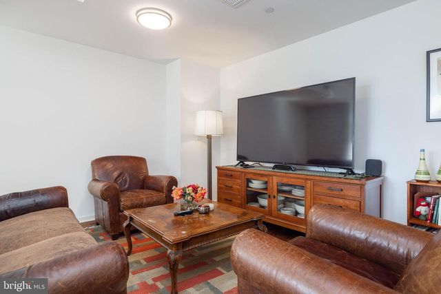 526 HARLAN BOULEVARD, Wilmington, DE 19801