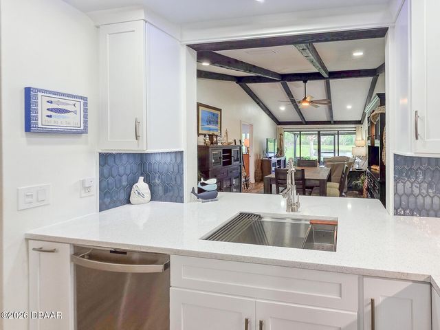 100 Sea Pines Circle, Daytona Beach, FL 32114