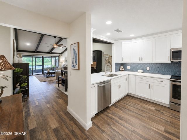 100 Sea Pines Circle, Daytona Beach, FL 32114