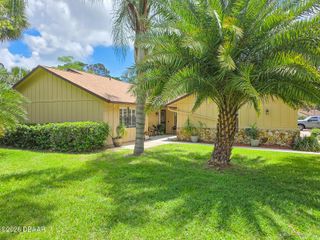 100 Sea Pines Circle, Daytona Beach, FL 32114