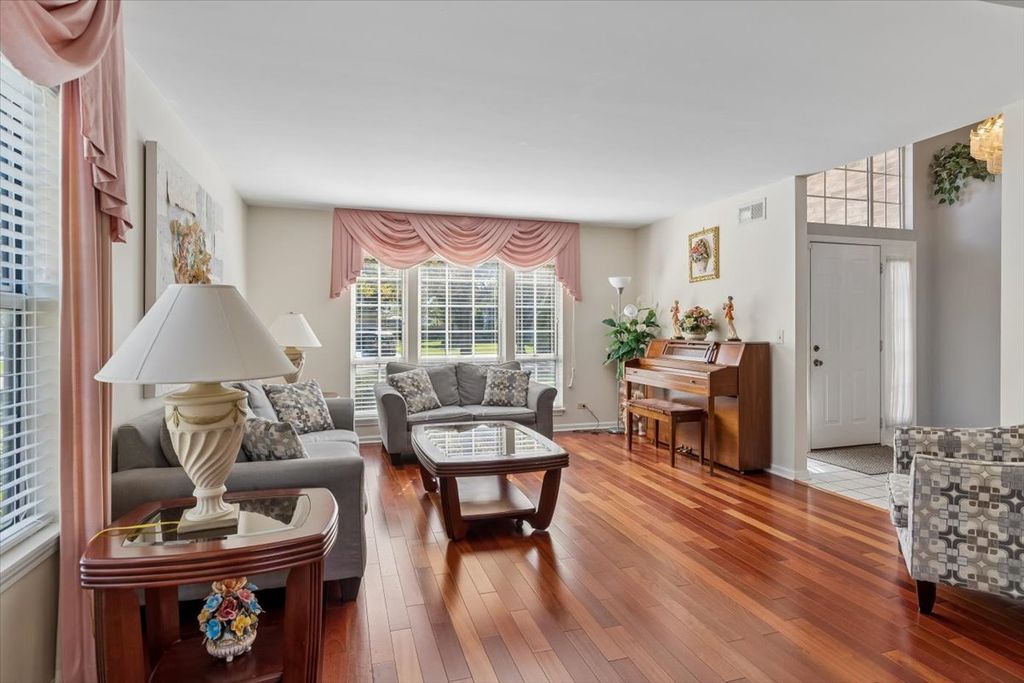 925 Brompton Circle, Bolingbrook, IL 60440 — photo 2