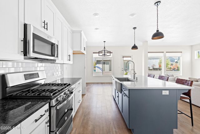 4688 W Camellia Lane, Cedar Hills, UT 84062